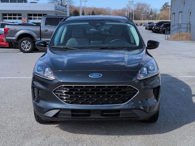 Certified 2022 Ford Escape SE w/ SE Sport Appearance Package image 2