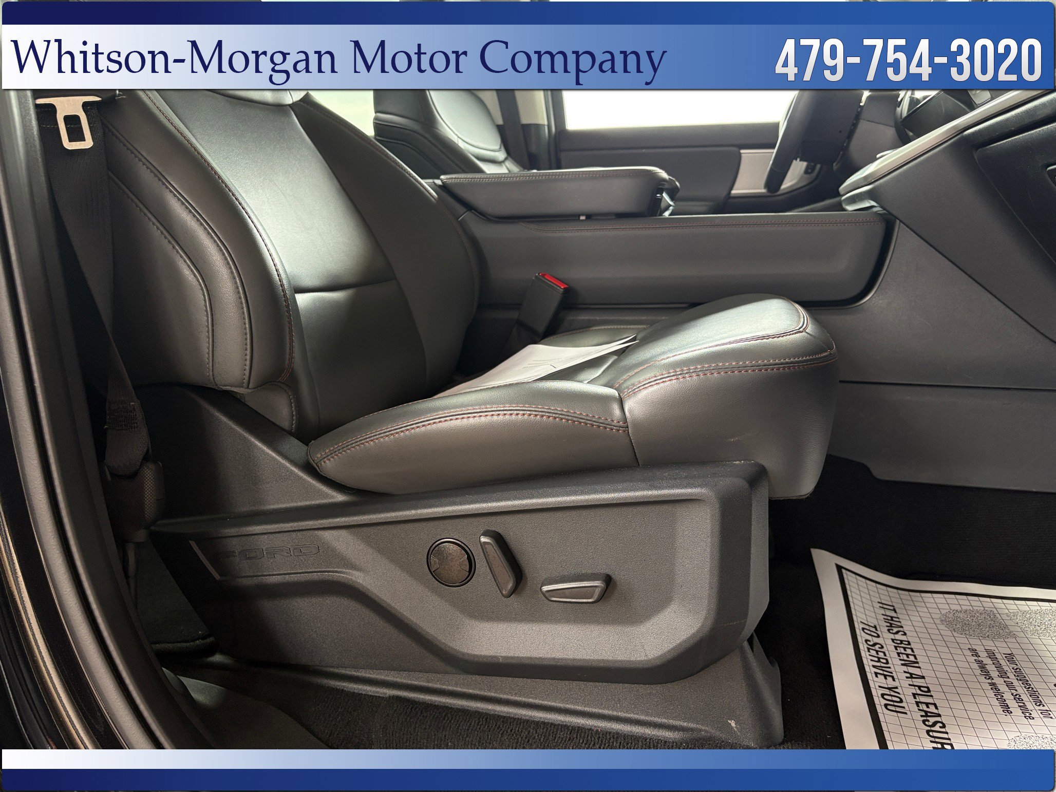 Used 2025 Ford Expedition Max Active AWD/4WD image 19