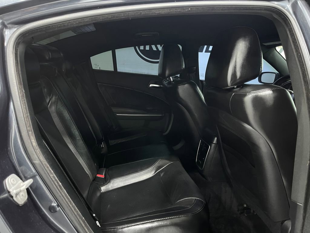Used 2018 Dodge Charger R/T w/ Plus Group image 29