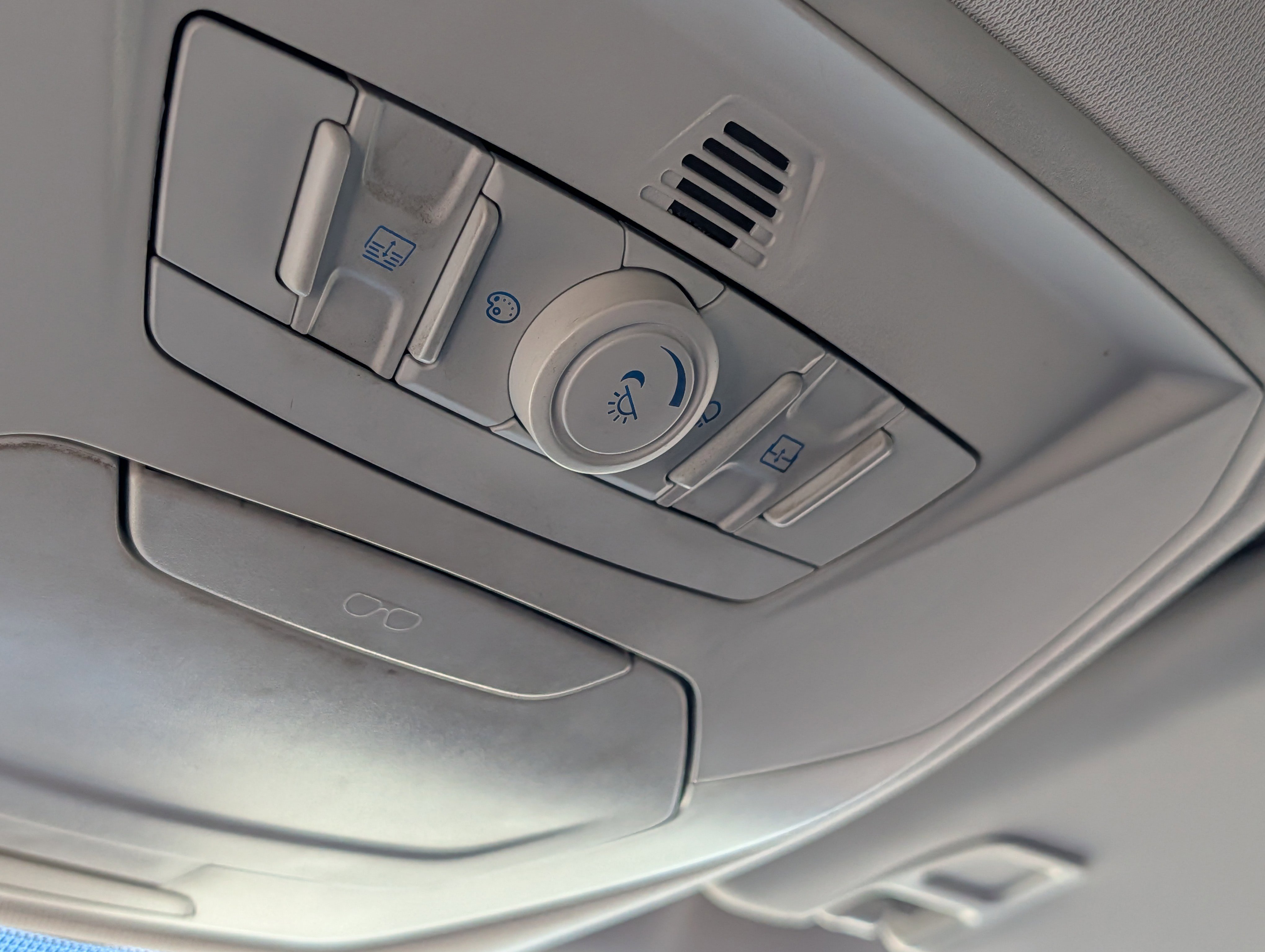 Used 2014 Ford Escape Titanium w/ Equipment Group 401A image 22