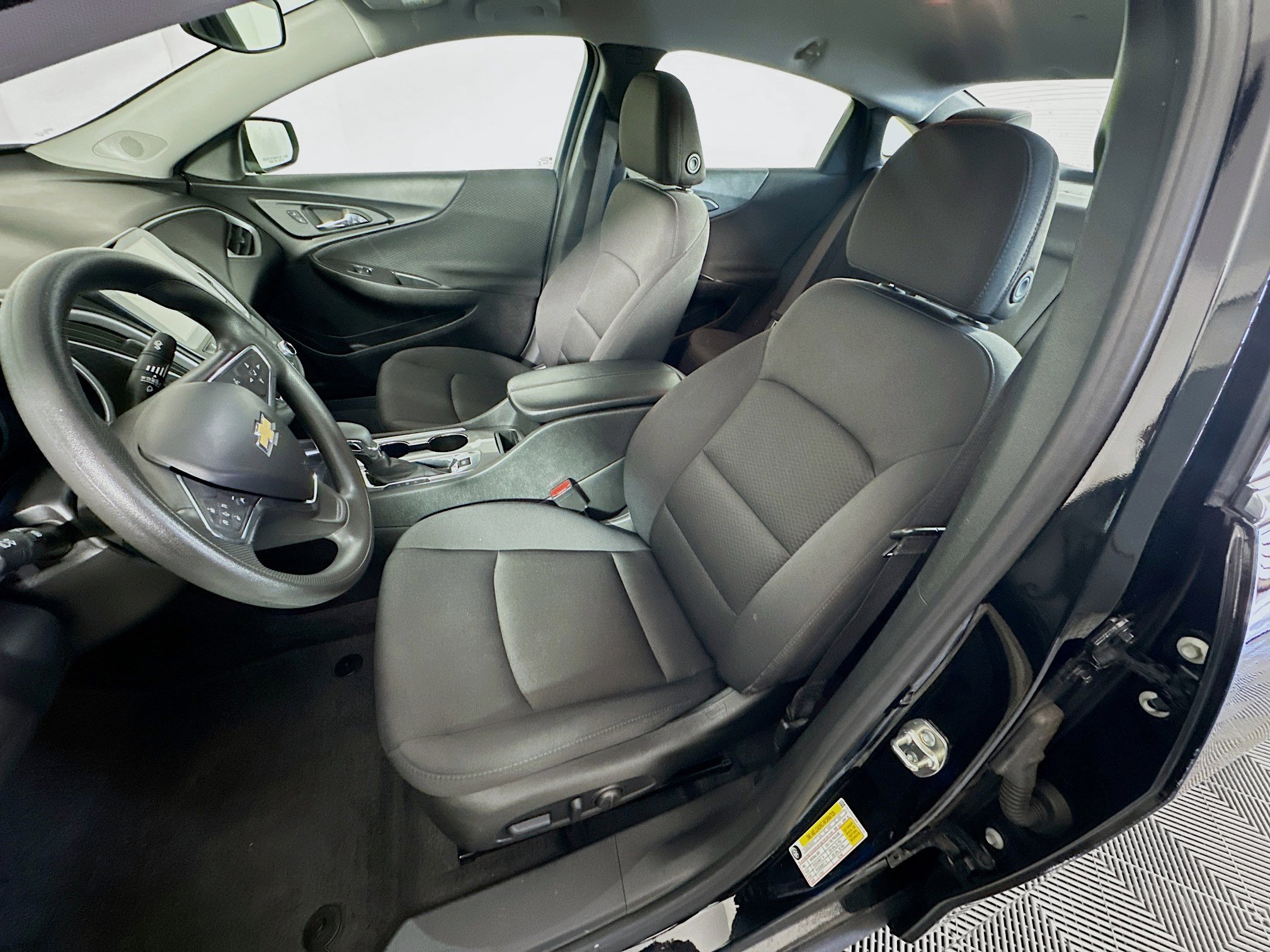 Used 2024 Chevrolet Malibu LT image 13