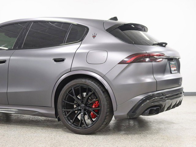 Used 2023 Maserati Grecale Trofeo AWD/4WD image 10