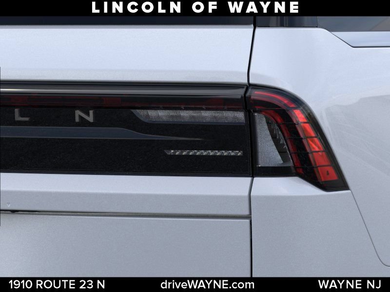 New 2026 Lincoln Navigator Reserve AWD/4WD image 22