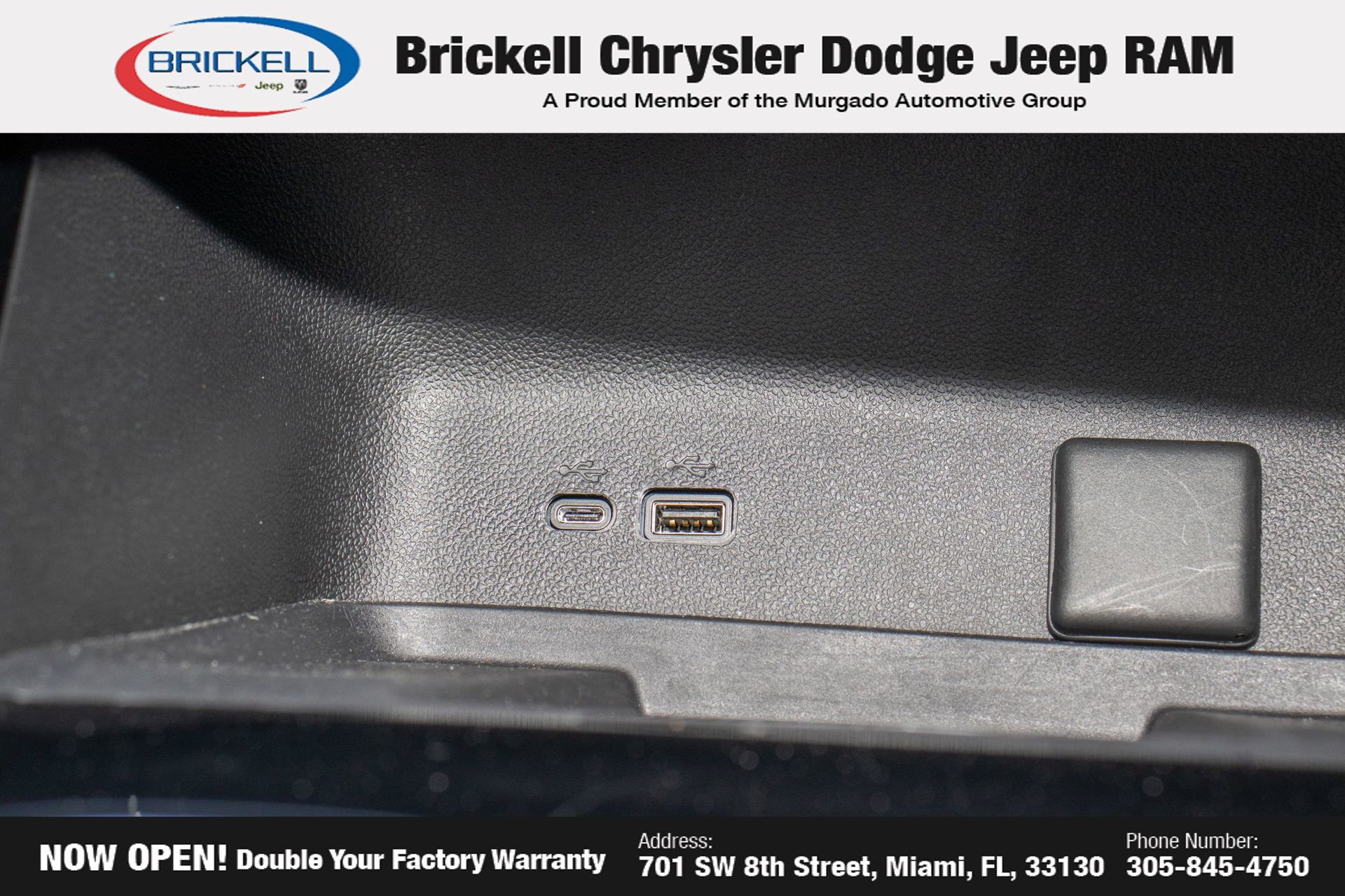 Used 2024 Chevrolet Traverse LT FWD image 25