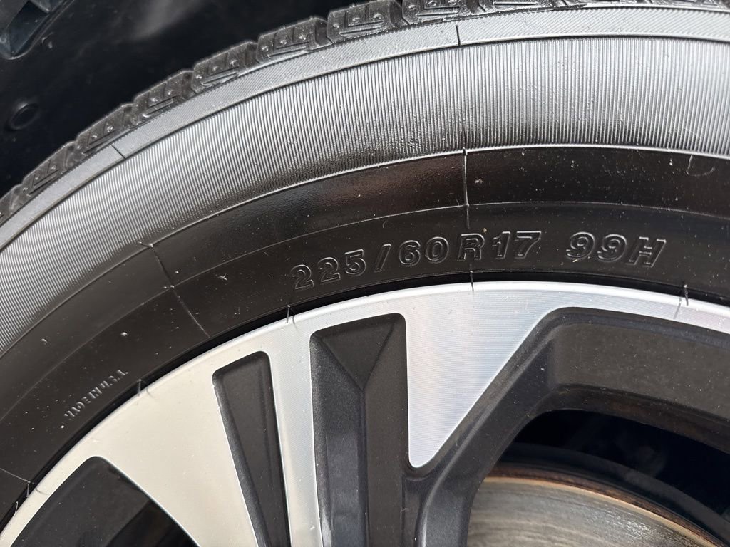 Used 2024 Subaru Crosstrek 2.0i Premium image 32