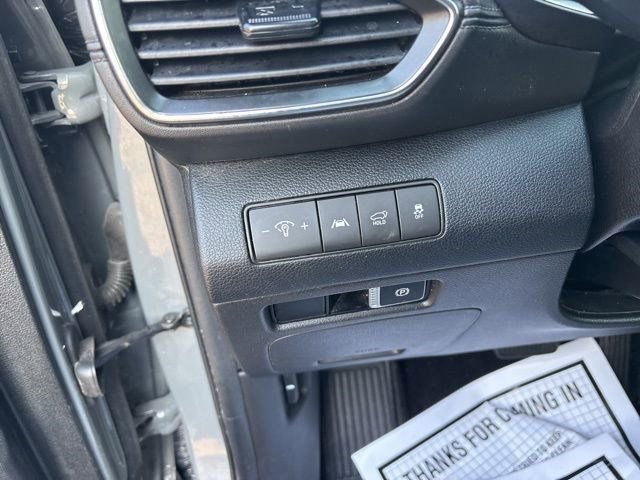 Used 2022 Hyundai Santa Fe XRT image 19