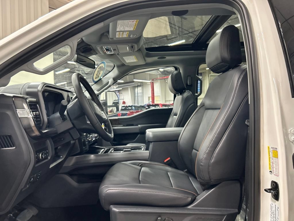 New 2026 Ford F350 Lariat w/ Lariat Ultimate Package AWD/4WD image 10