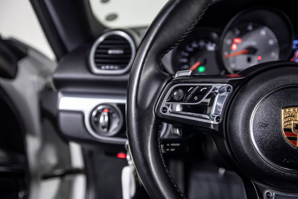Used 2018 Porsche 718 Cayman S RWD image 32