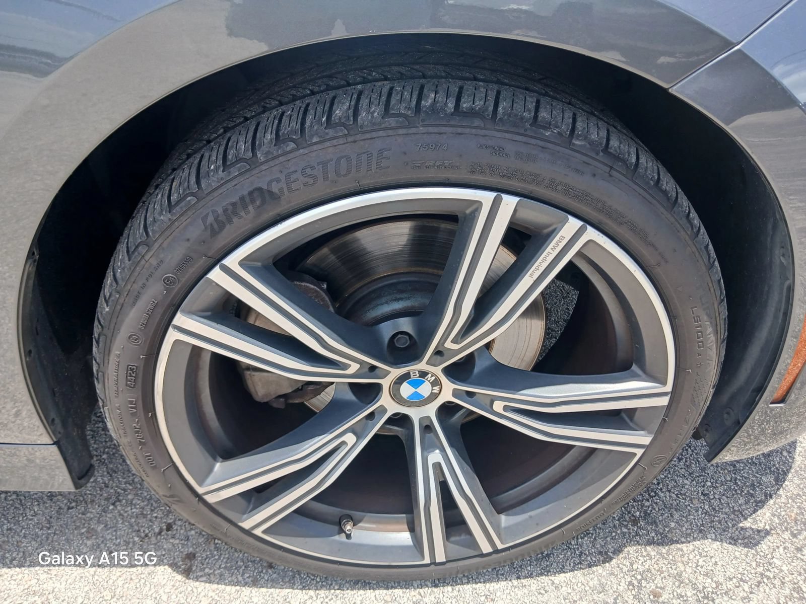 Used 2021 BMW 330i Sedan w/ Premium Package RWD image 17