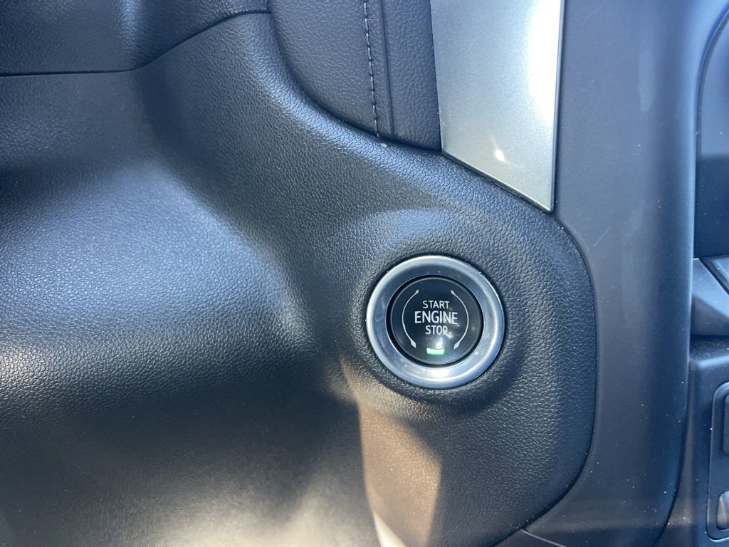 Used 2021 Chevrolet Silverado 1500 LT Trail Boss w/ Bed Protection Package image 18