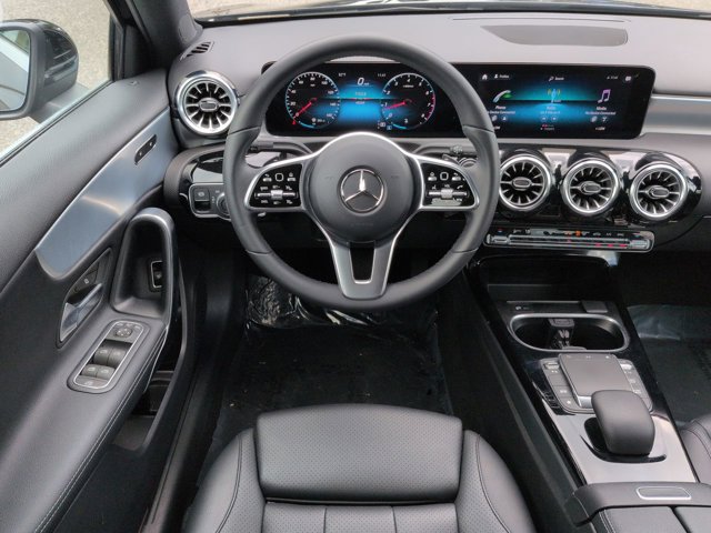 Certified 2022 Mercedes-Benz A 220 image 15