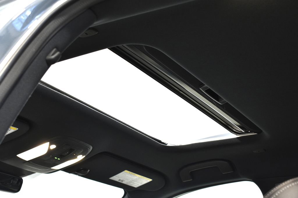 Certified 2025 INFINITI QX55 Essential image 4