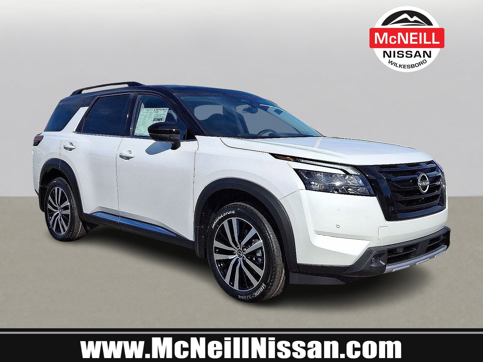 New 2025 Nissan Pathfinder Platinum