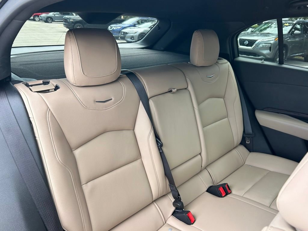 Used 2025 Cadillac XT4 Premium Luxury FWD image 48