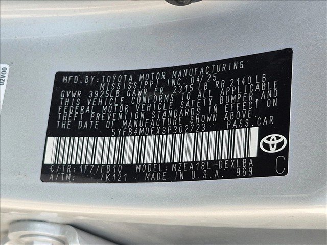Used 2025 Toyota Corolla LE FWD image 21