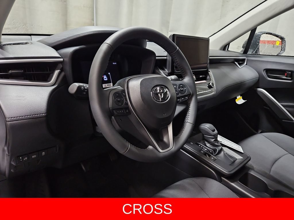 New 2026 Toyota Corolla Cross LE FWD image 12