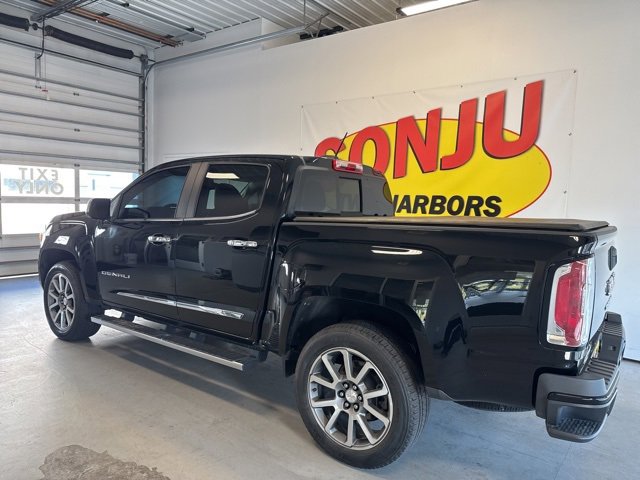 Certified 2021 GMC Canyon Denali image 2