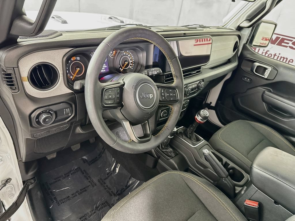 Certified 2025 Jeep Wrangler Unlimited Sport AWD/4WD image 17