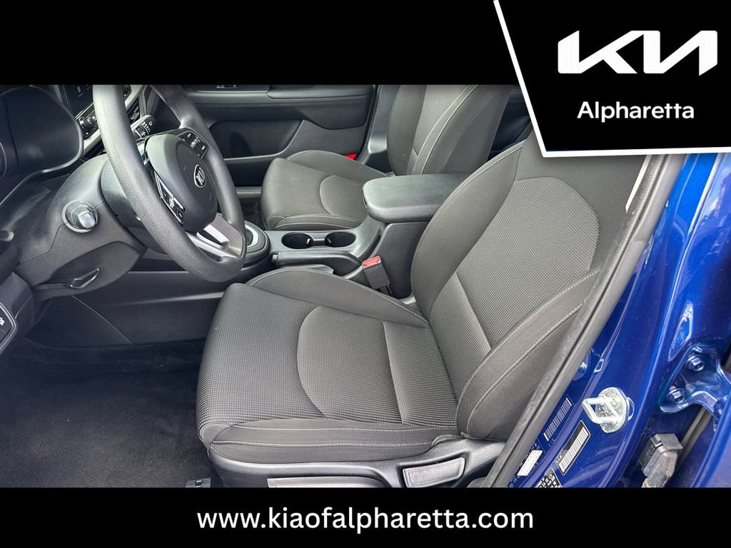 Used 2021 Kia Forte LXS FWD image 9