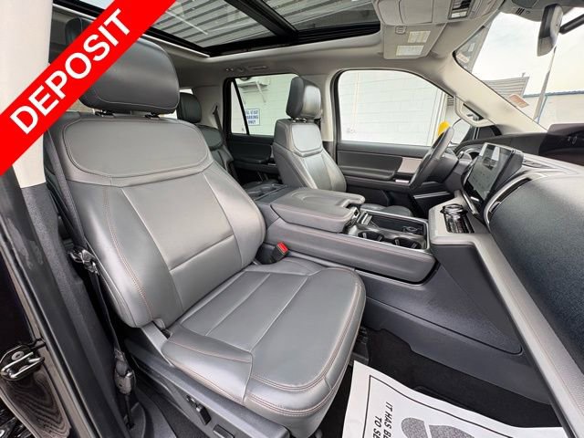 Used 2025 Ford Expedition Active image 45