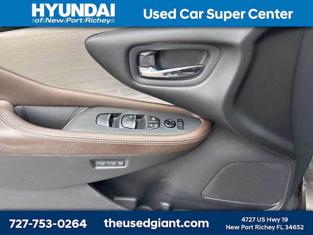 Used 2016 Nissan Murano SL w/ SL Technology Package image 11