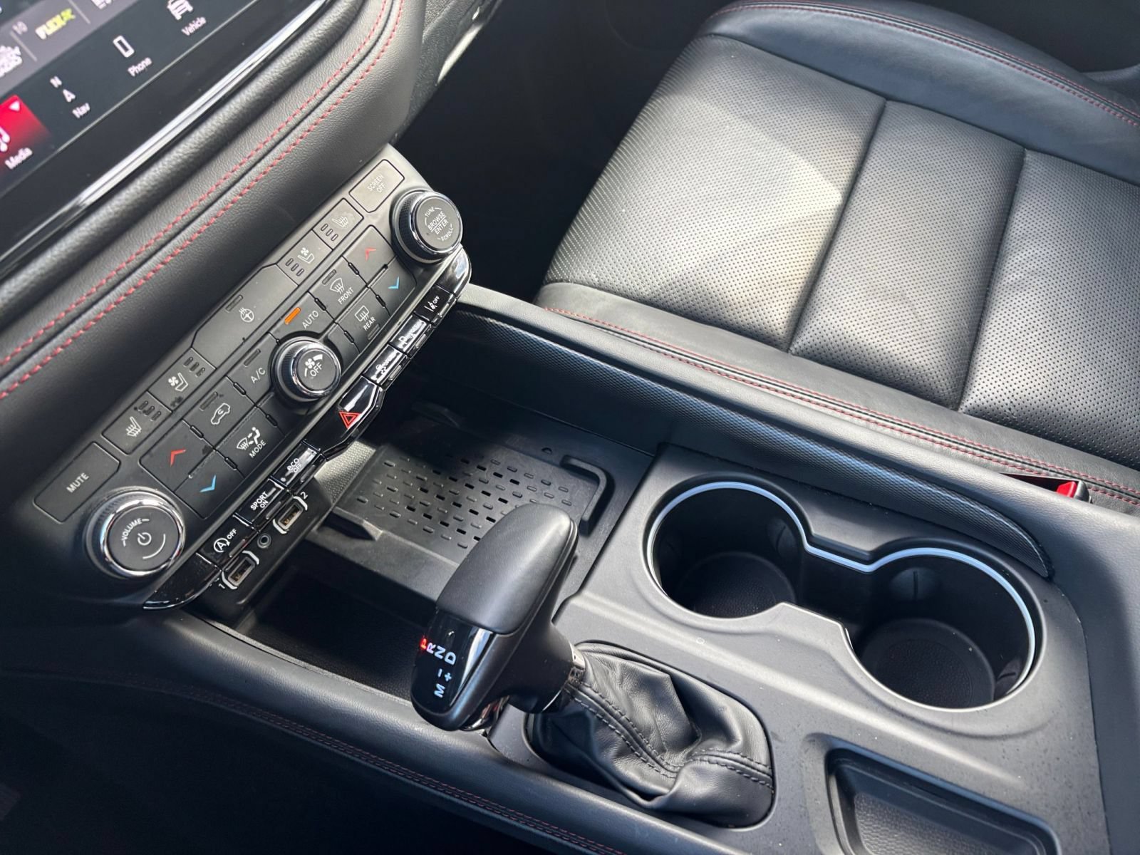 Used 2026 Dodge Durango GT AWD/4WD image 45