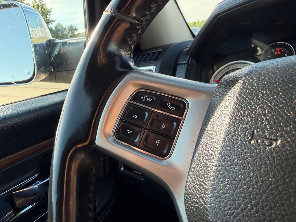 Used 2017 RAM 2500 Laramie w/ Convenience Group AWD/4WD image 5