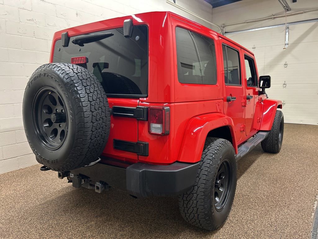 Used 2014 Jeep Wrangler Unlimited Sahara AWD/4WD image 2