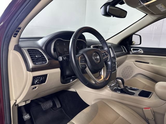 Used 2017 Jeep Grand Cherokee Laredo w/ Quick Order Package 2BE image 10