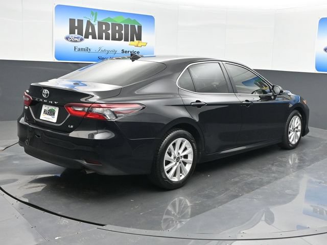 Used 2023 Toyota Camry LE FWD image 5