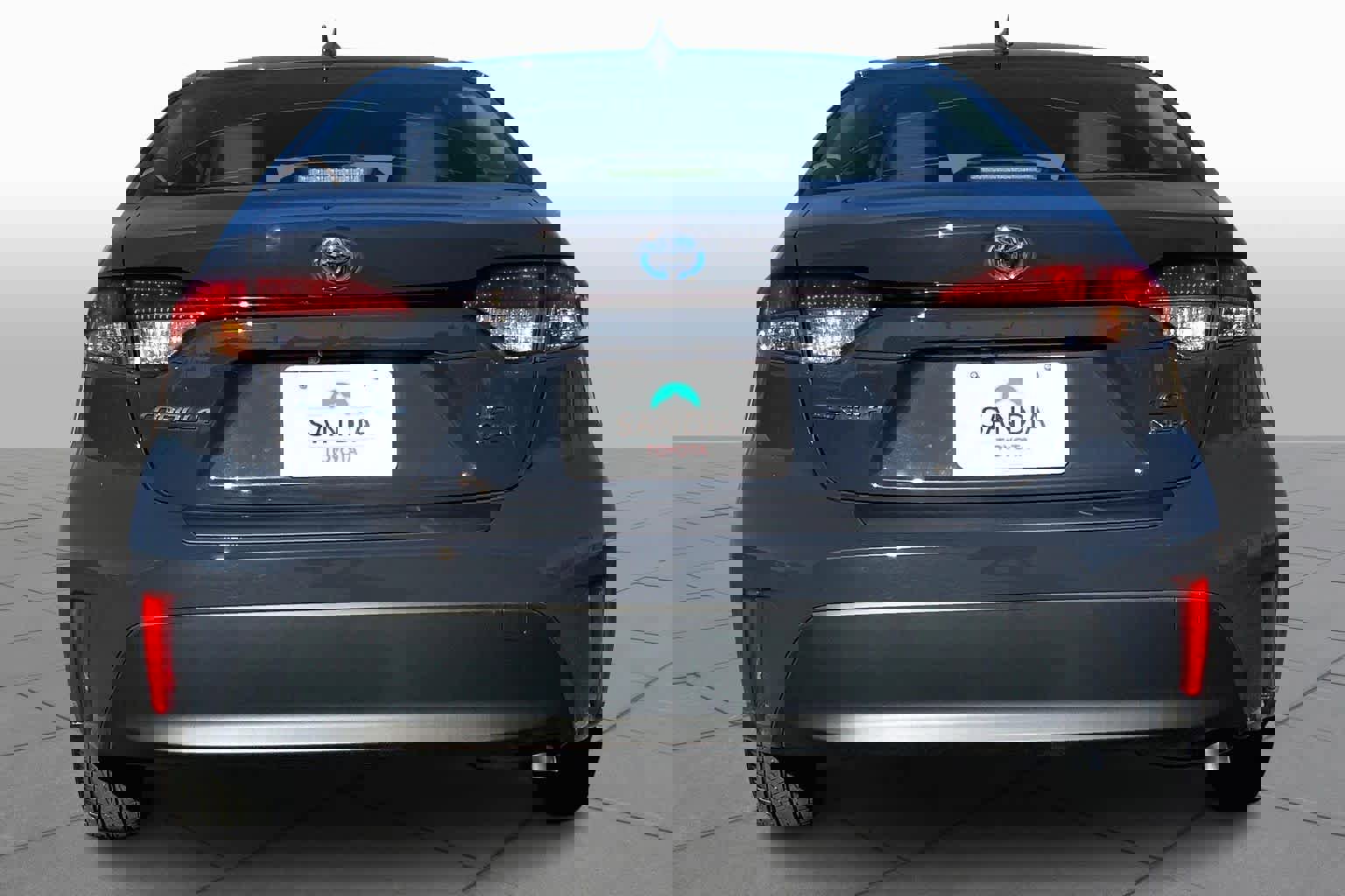 Certified 2025 Toyota Corolla LE image 4