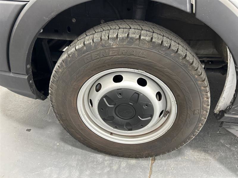 Used 2020 Ford Transit 350 XL image 10