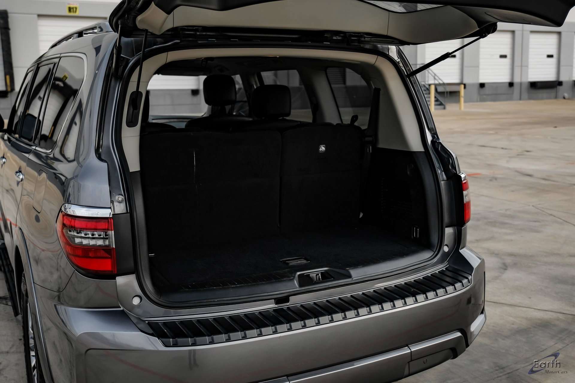 Used 2021 Nissan Armada SL w/ Captain's Chairs Package image 96