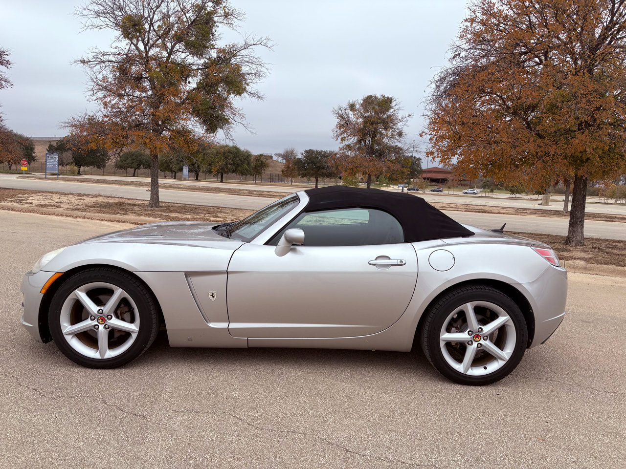 Used 2007 Saturn Sky image 8
