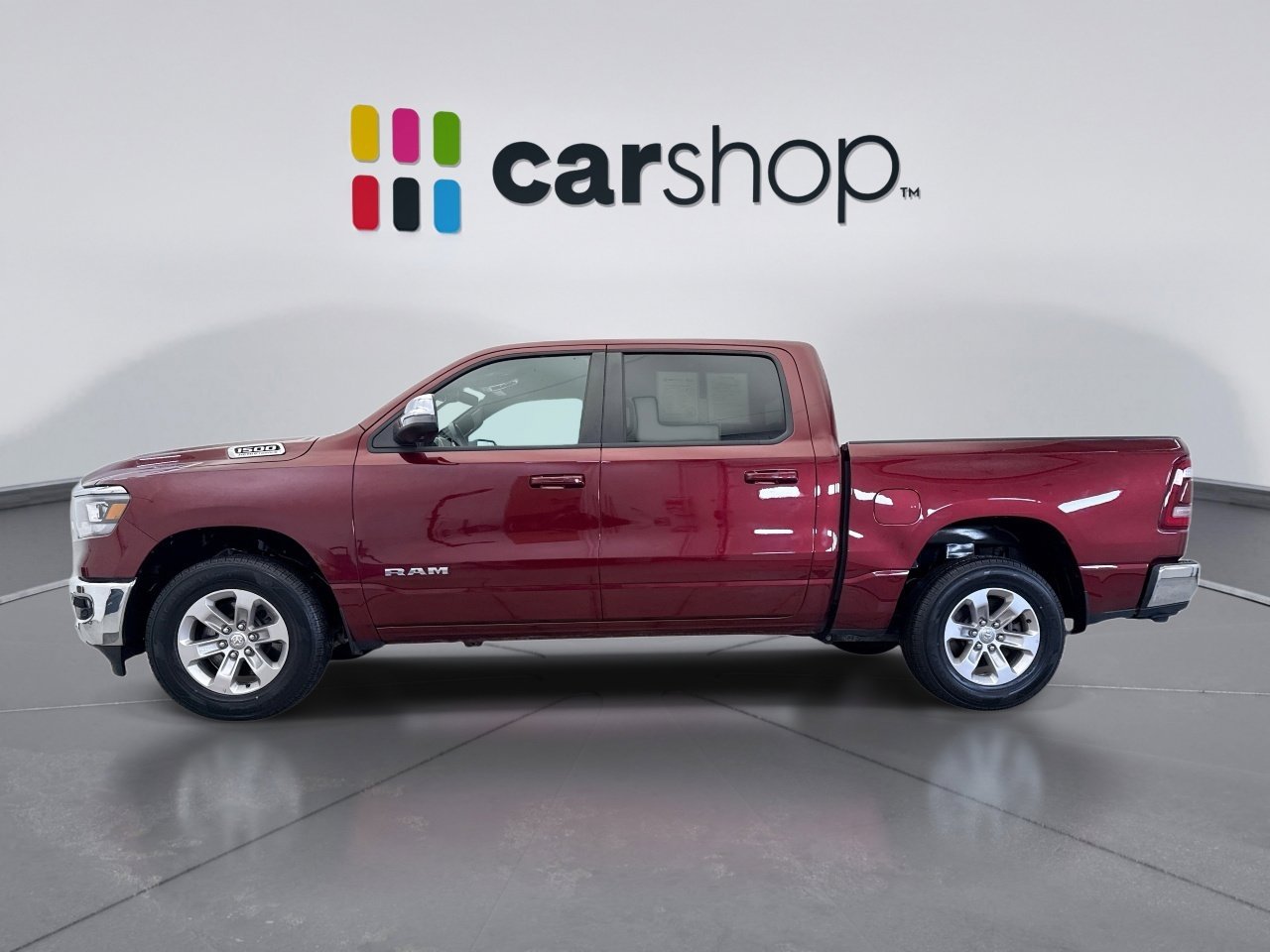 Used 2023 RAM 1500 Laramie AWD/4WD image 2