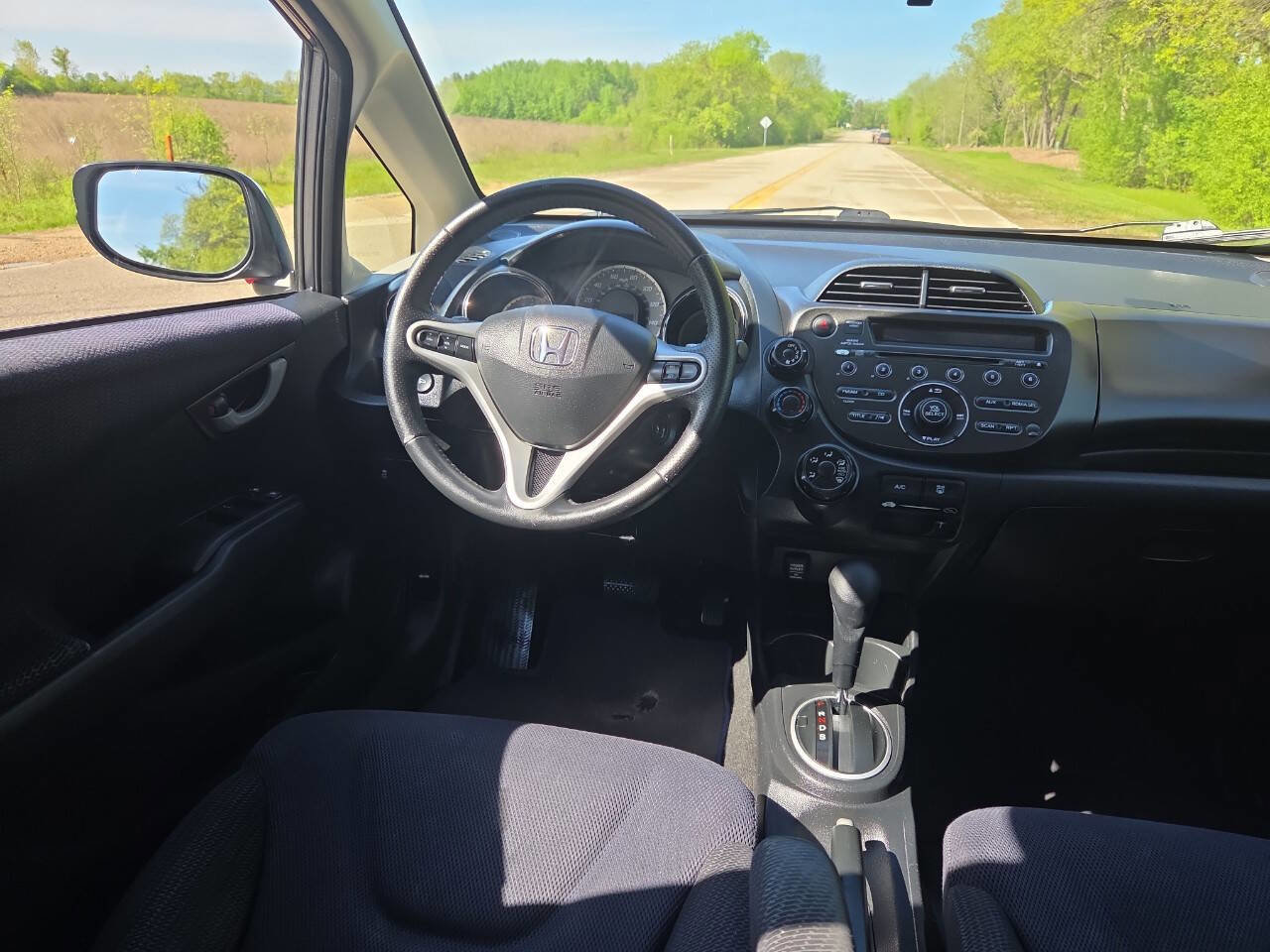 Used 2013 Honda Fit Sport image 9