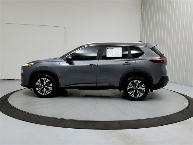 Used 2023 Nissan Rogue SV w/ SV Premium B Package image 4