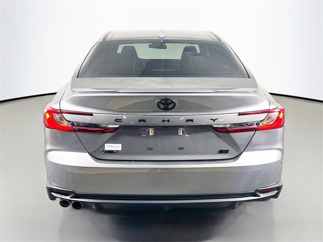 Used 2025 Toyota Camry LE image 6