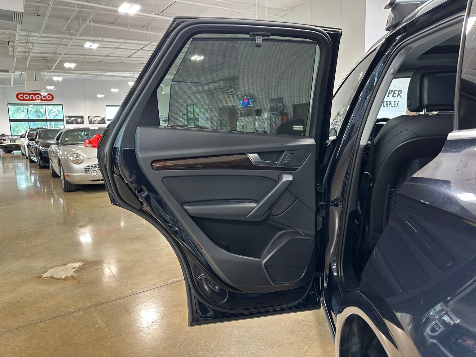 Used 2018 Audi Q5 2.0T Premium Plus w/ Premium Plus Package AWD/4WD image 37