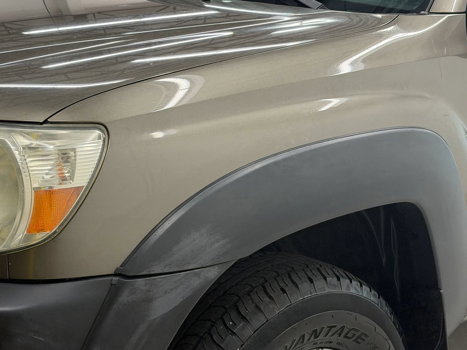 Used 2010 Toyota Tacoma 4x4 Regular Cab image 4