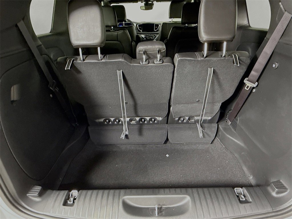 New 2026 Chrysler Pacifica Select image 27