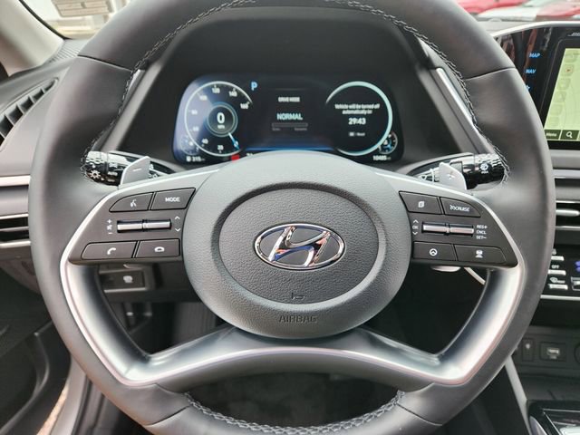 Used 2023 Hyundai Sonata Limited w/ Preferred Accessory Package FWD image 29