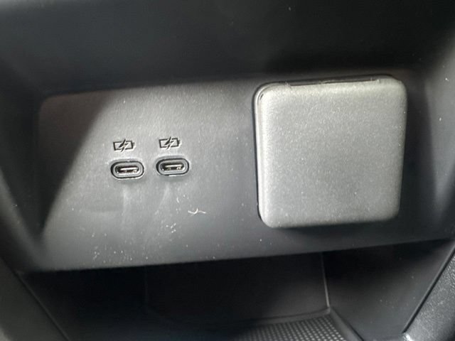 New 2026 Chevrolet Traverse LT w/ Driver Confidence Package FWD image 19