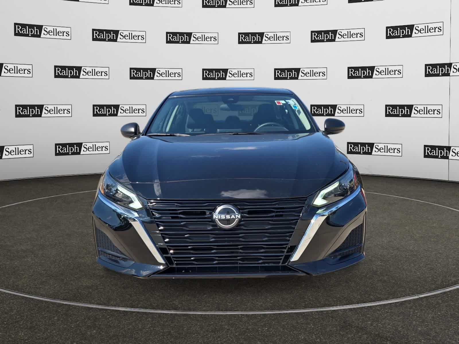 Used 2025 Nissan Altima 2.5 SV FWD image 8