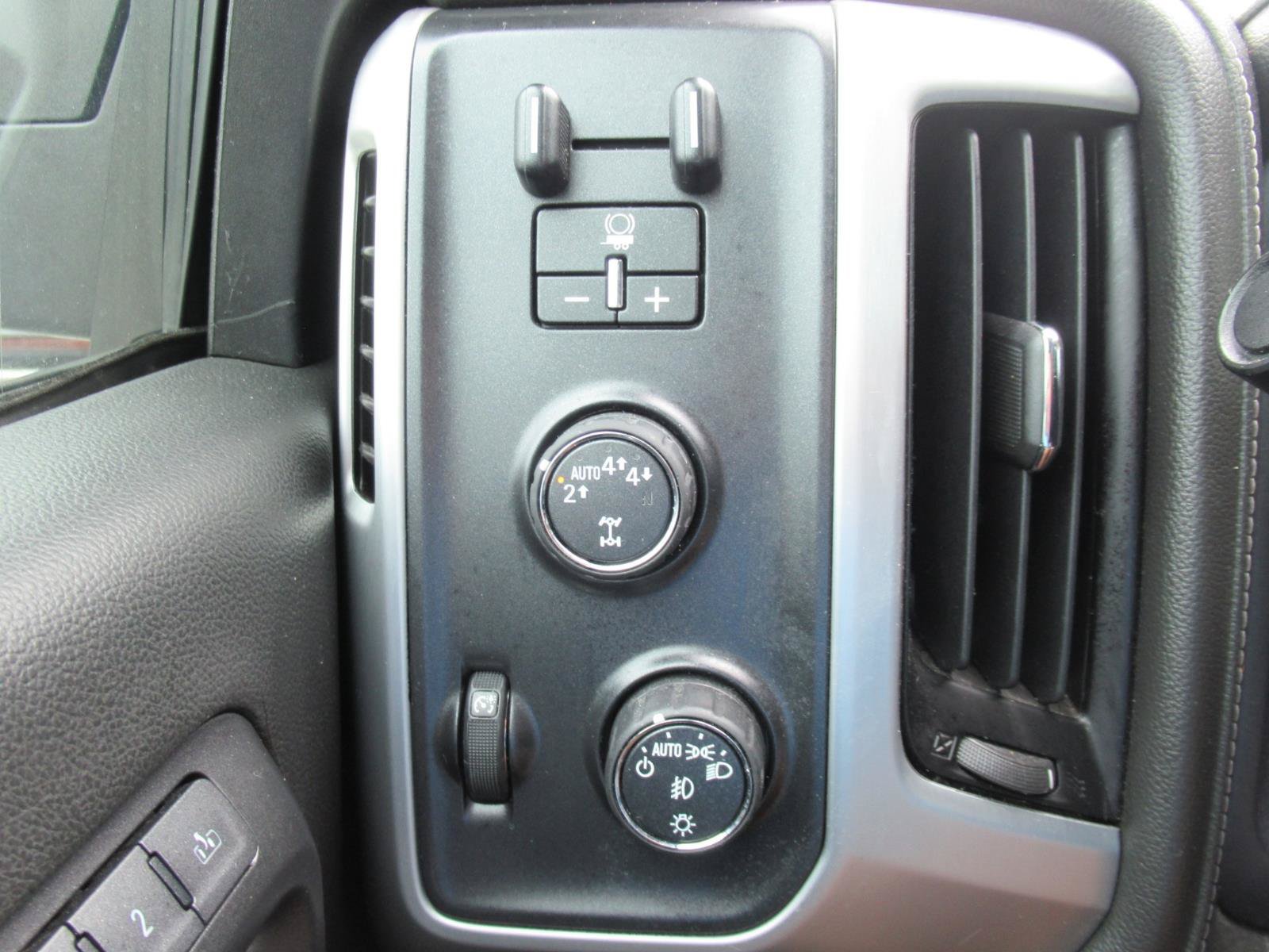 Used 2017 GMC Sierra 1500 SLT AWD/4WD image 21