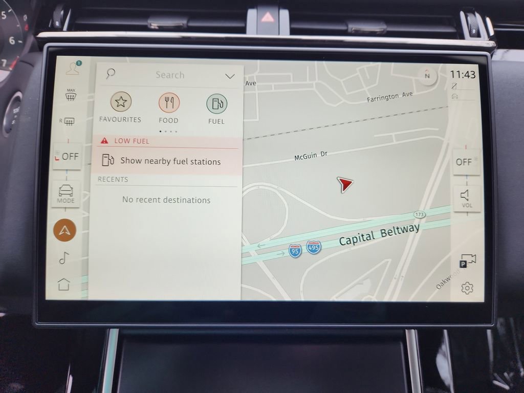 Used 2026 Land Rover Range Rover Velar Dynamic SE image 21