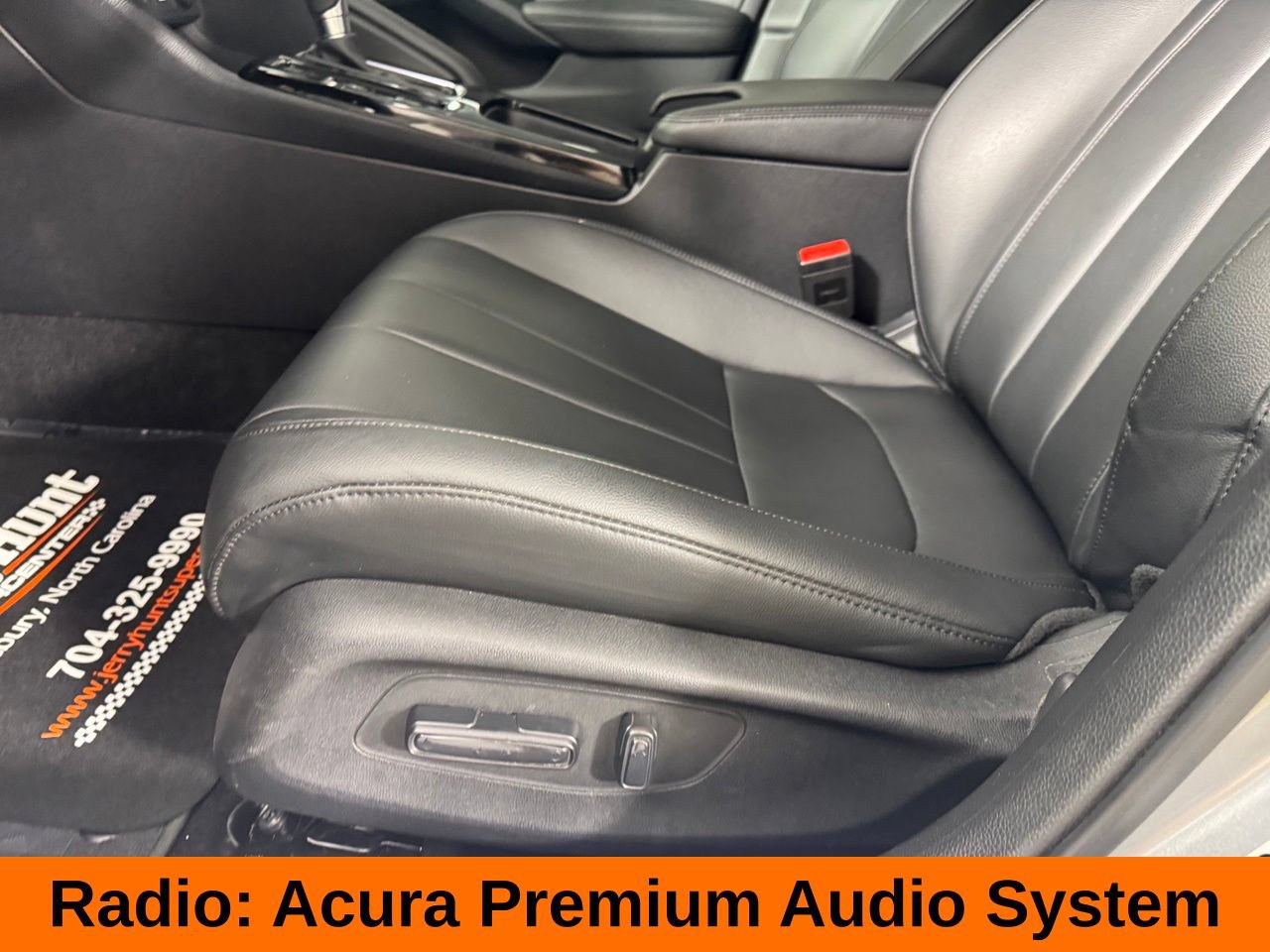 Used 2025 Acura Integra FWD image 13