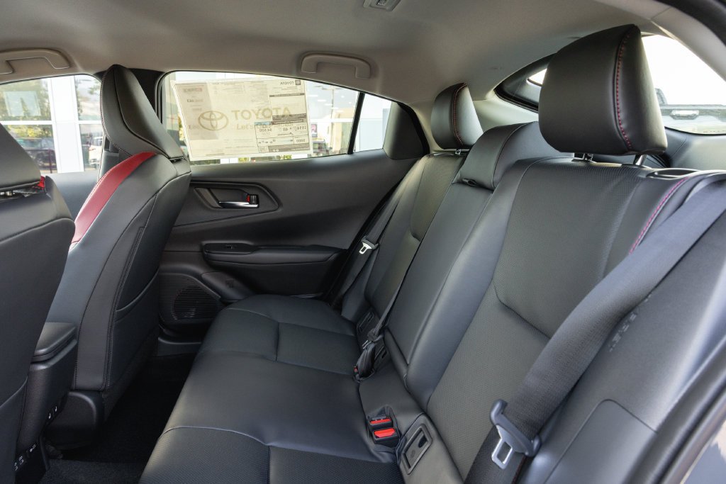 New 2027 Toyota Prius Plug-In Hybrid w/ Limited Premium Package FWD image 11