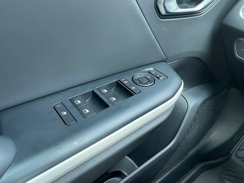 Certified 2026 Kia K4 GT-Line w/ GT-Line Premium Package FWD image 11