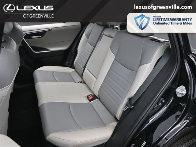 Used 2023 Toyota RAV4 XLE Premium image 31
